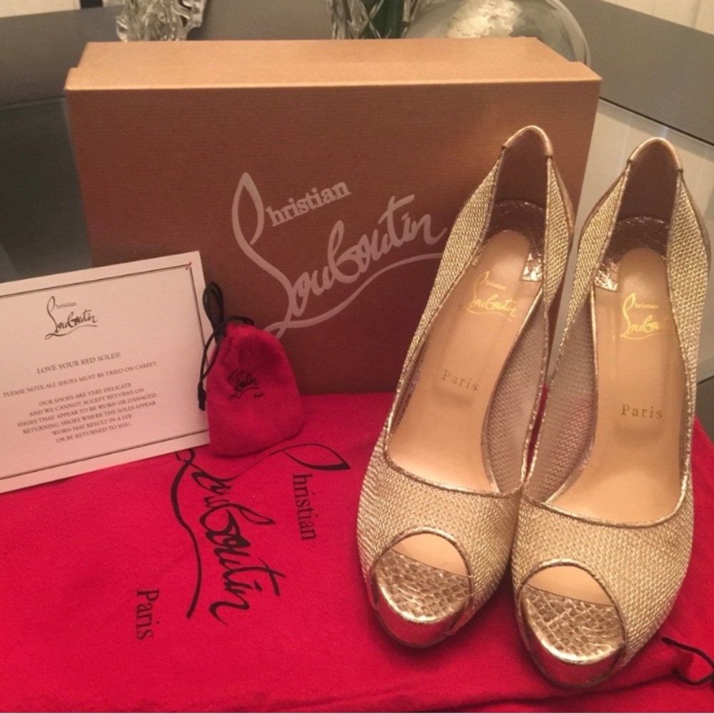 Red Bottoms pee-a-boo heels
